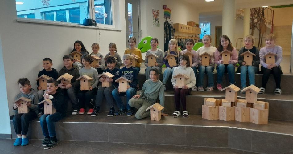 Nistkästen für die Kinder der 4. Klasse